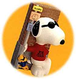 Snoopy 3-D Phone